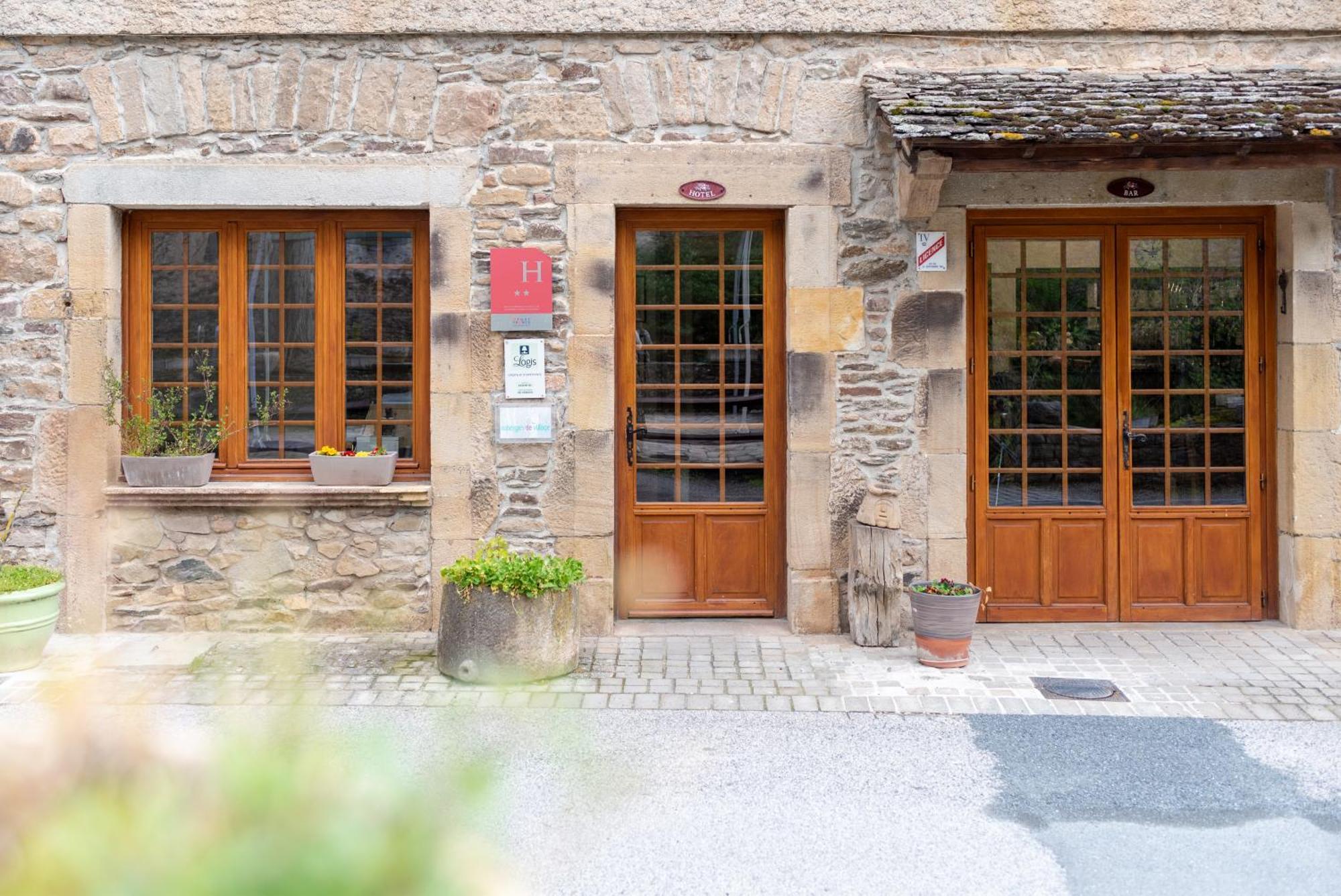 Hotel Restaurant Le Relays Du Chasteau - Logis Hotel Brousse-le-Chateau Zewnętrze zdjęcie